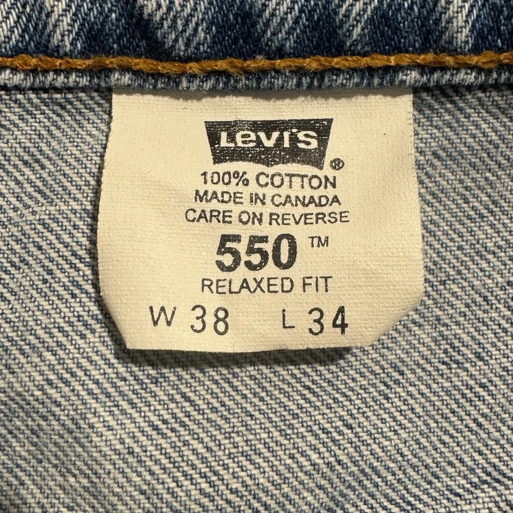 Vintage‎ Levis 550 Distressed Jeans Made in Canada Mens 38x34 (36x33.5)